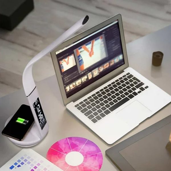 LAMPARA LED C/ CARGADOR Y RELOJ - U8QB
